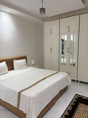 Chic appartement meublé image 5