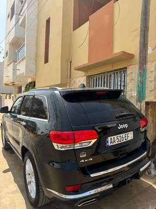 Location jeep grand cherokee summit image 3