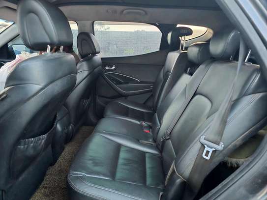 Hyundai Santa Fe image 5