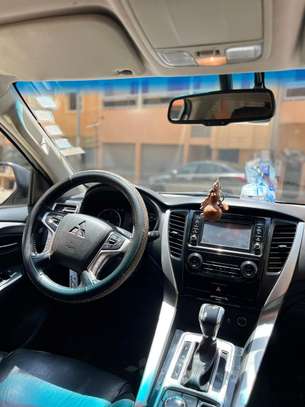 Mitsubishi pajero sport 2020 manuel 5 vitesses 7 p lass 44 image 5