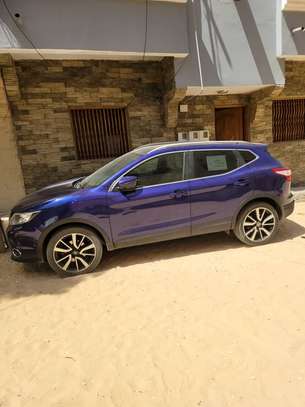 NISSAN QASHQAI 2016 4*4 image 3