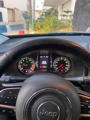 Jeep Renegade 2016 image 1