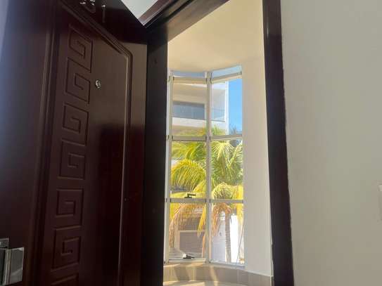 Appartement haut standing f4 sis aux almadies image 12