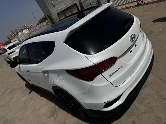 Hyundai Santa Fe 2018 image 6