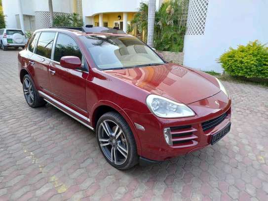 Porsche Cayenne S image 4