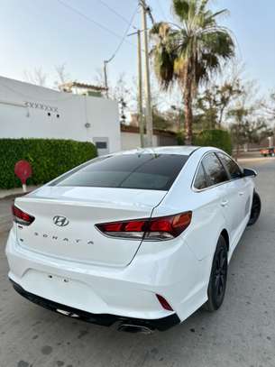 Hyundai sonata 2018 image 10