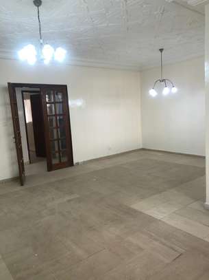 Villa à Louer à MERMOZ image 10
