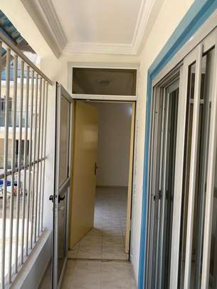 Apparemment à louer image 9