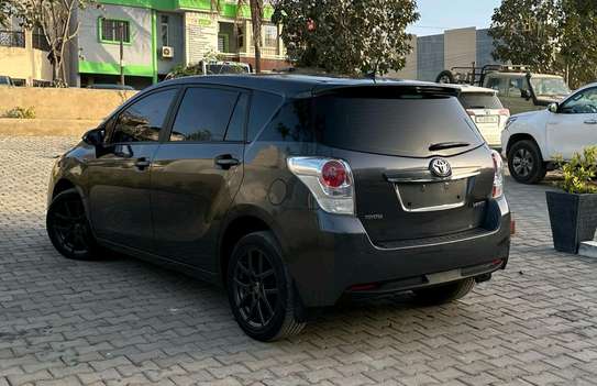 Toyota verso2016 image 7