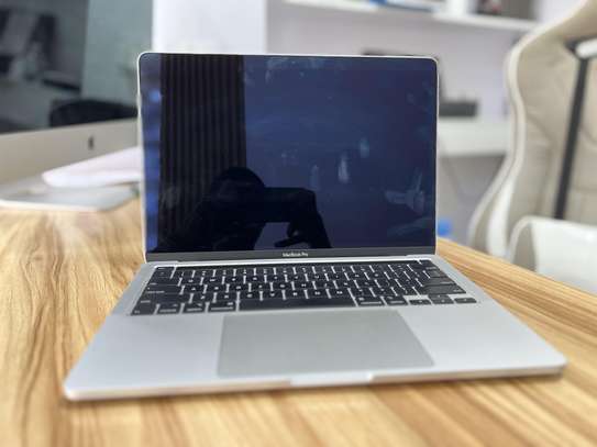 MacBook Pro 2020 TouchBar image 1