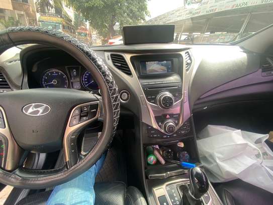 HYUNDAI GRANDEUR  HG240 2015 image 12