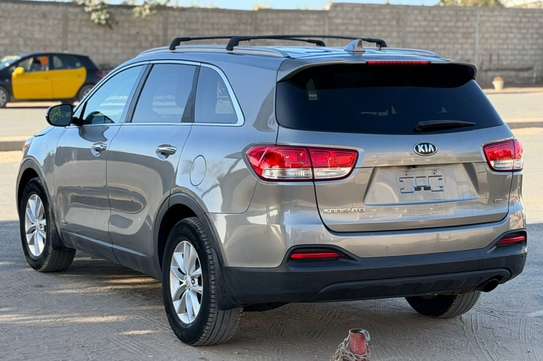 KIA SORENTO 2017 image 4