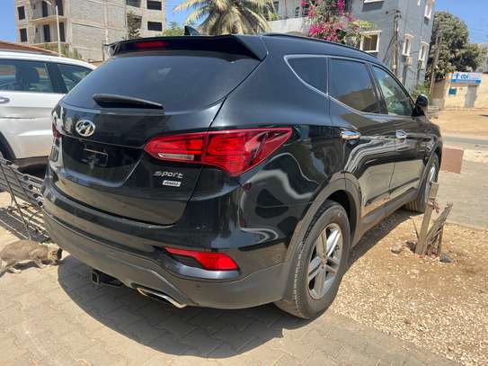 Hyundai Santafe limited image 5