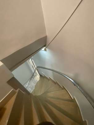 Superbe villa Moderne à zac mbao cité Impot et domaine image 4