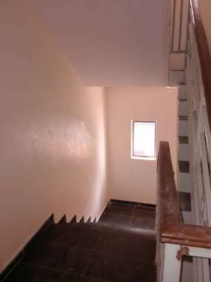 Appartement F4 à la Cité Mbakiyou Faye Mamelles image 12