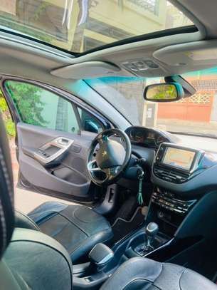 Peugeot 2008 automatique 1.3 eco image 2
