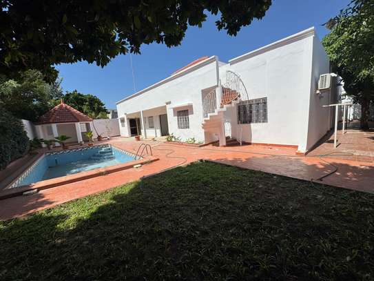 Villa à louer fenêtre Mermoz  à côté de l’école américain image 1