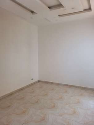 Trois chambres à louer par mois image 14