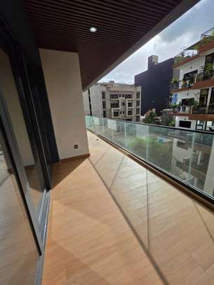 Très bel appartement F4 à Mermoz image 4