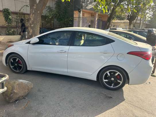 Hyundai elantra 2013 image 2