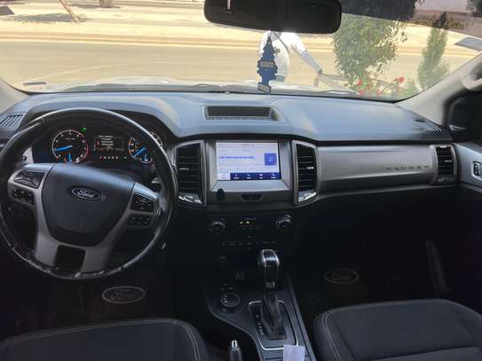 Ford Ranger 4x4 Double Cabine Blanc Pick-up image 8