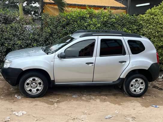 RENAULT DUSTER 2014 image 2