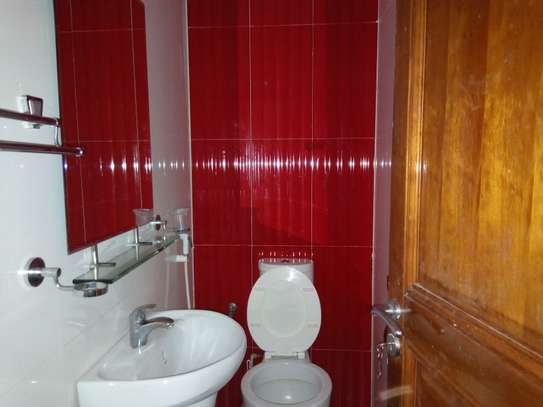 Joli Appartement F4 RDC sur la Corniche des Almadies image 3