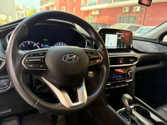 HYUNDAI SANTAFE 2018 image 10