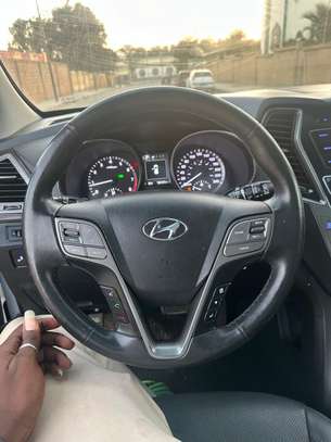 Hyundai santa fe sport image 7