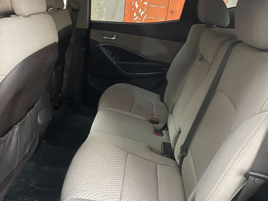 Hyundai Avante 2017 image 10