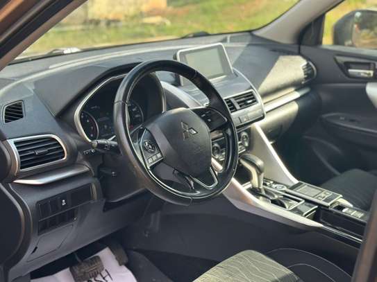 Mitsubishi éclipse image 10