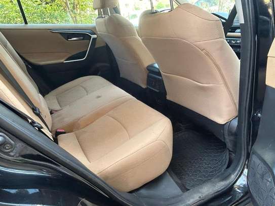 TOYOTA RAV 4 2020 image 5