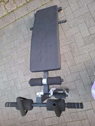 Banc pour musculation ( planche à abdo ) image 4