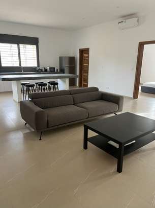 Appartement F3 neuf meublé à louer Ngaparou Drève des Belges image 1