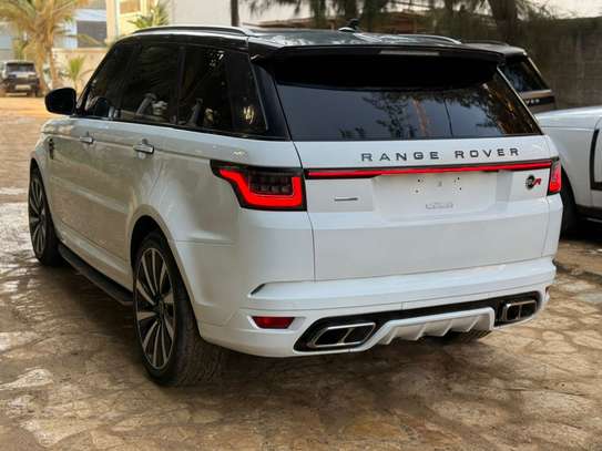 RANGE ROVER SPORT SVR  2016 image 4