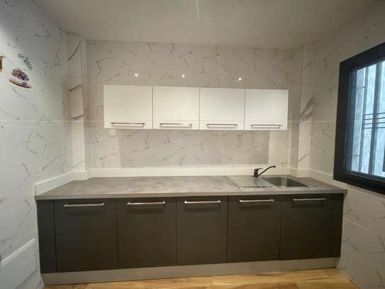 Appartement 3 pieces à louer mamelle mbackiyou faye image 7