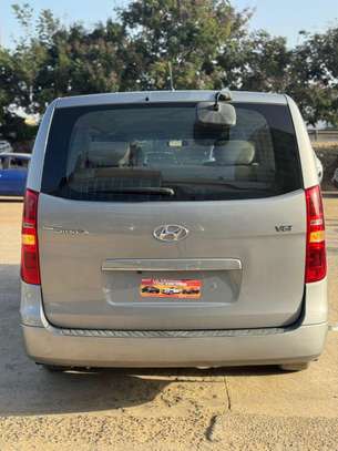HYUNDAI STAREX 2017 image 16