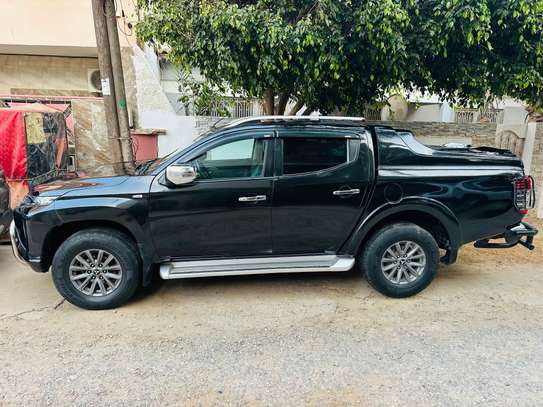 Mitsubishi L200 2018 image 2