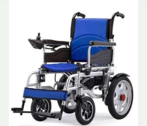 Fauteuil roulant électrique bleu joystick ergonomique image 1