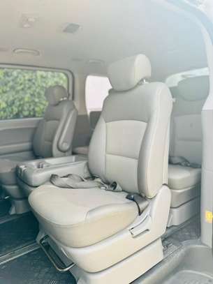 Hyundai Starex 2016 image 6