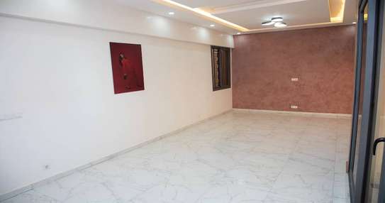 APPARTEMENT F4 À LOUER - CITÉ MAKIOU FAYE image 13
