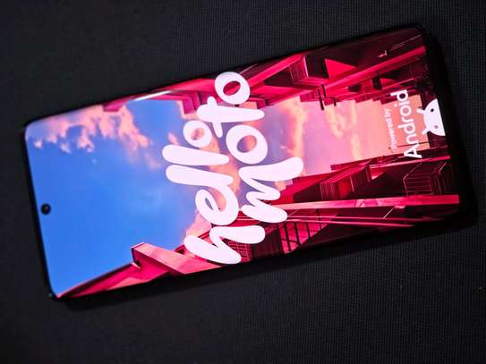 Motorola edg 50 pro 512GB 12GB ram image 3