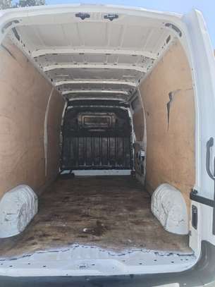 Renault master image 6