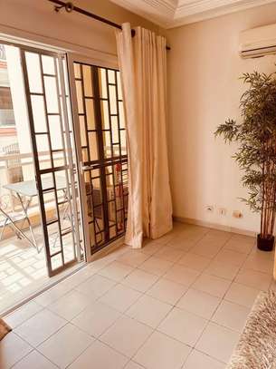 APPARTEMENT F3 AVEC PISCINE À LOUER – ALMADIES image 3