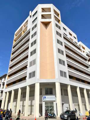 Bureaux à louer en ville - Immeuble Clairafrique image 1