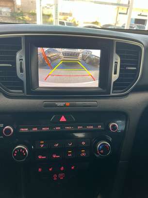 Kia Sportage image 9