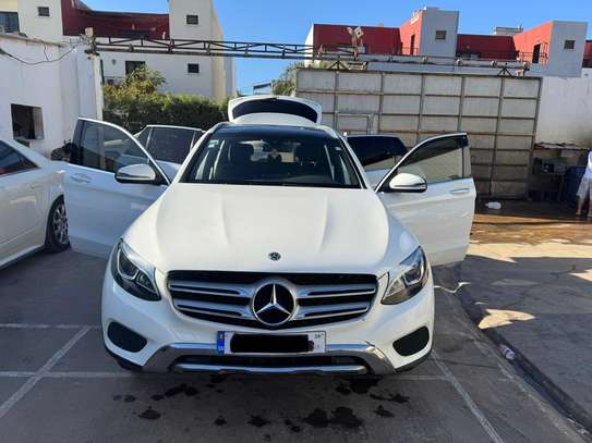 A vendre MERCEDES BENZ image 1