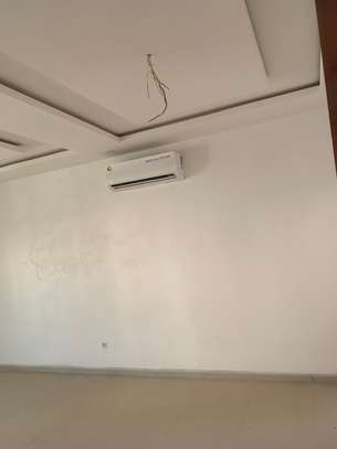 Très appartements F4 à louer aux Mamelles image 12