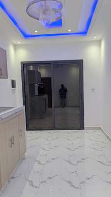 À louer studio almadies image 7