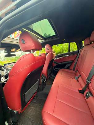 BMW X4 M40i 2024 image 8